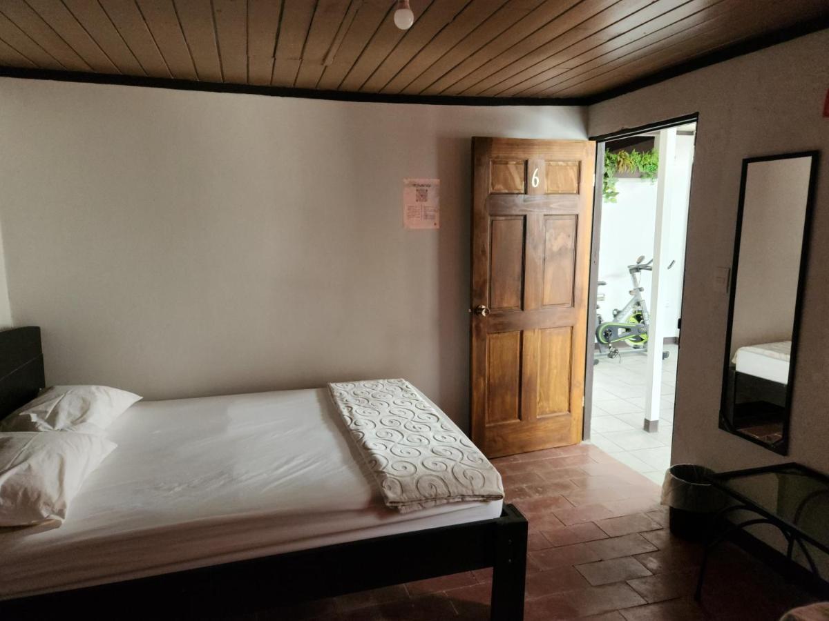 Hostel El Pretal Liberia Exterior photo
