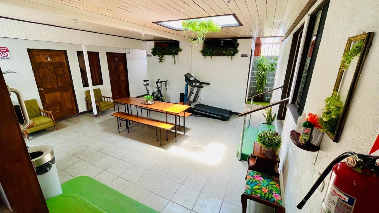 Hostel El Pretal Liberia Exterior photo